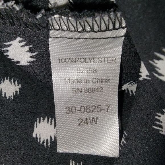 Roaman's black & white pleated polka-dot blouse top size 24W - Picture 7 of 7